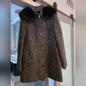 Portrait Women's Size 6 Wool Blend Coat With Faux Fur Hood